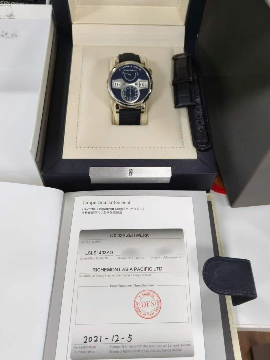 A. Lange & Söhne Lange 1