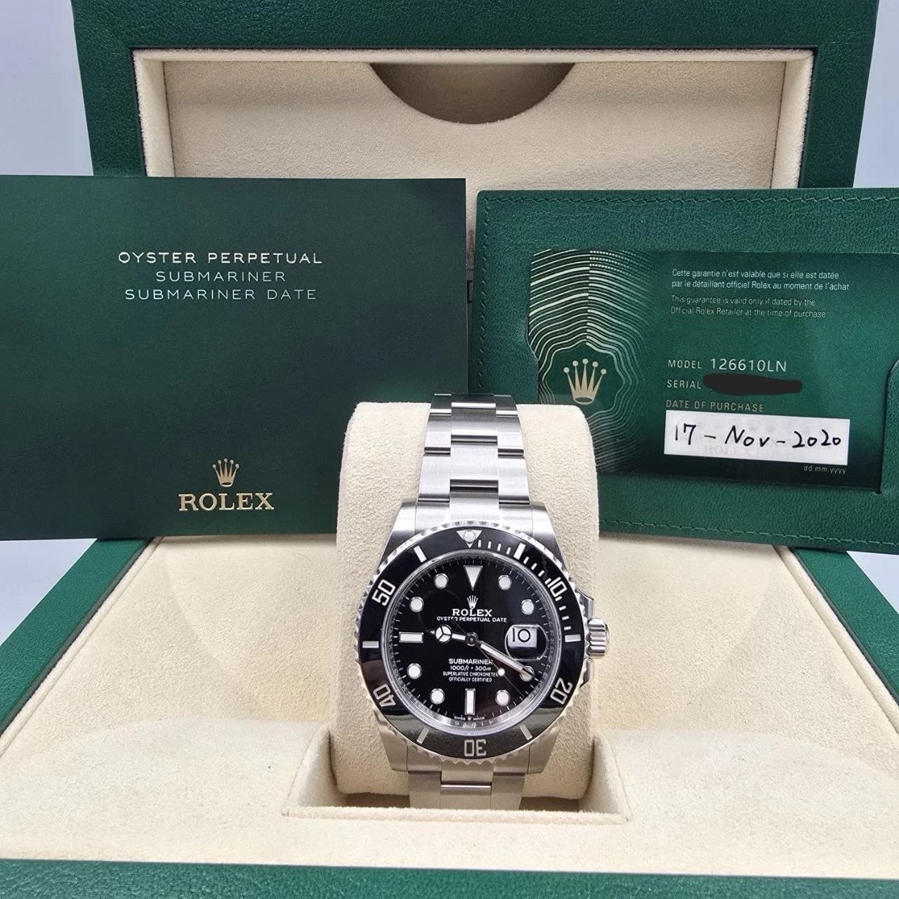 Rolex Submariner Date