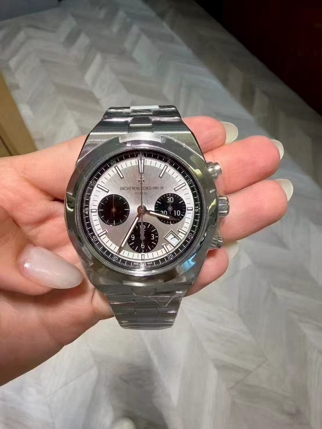 Vacheron Constantin Overseas Dual Time