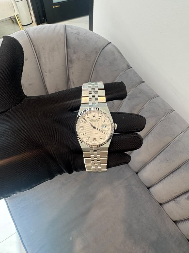Rolex Land-Dweller