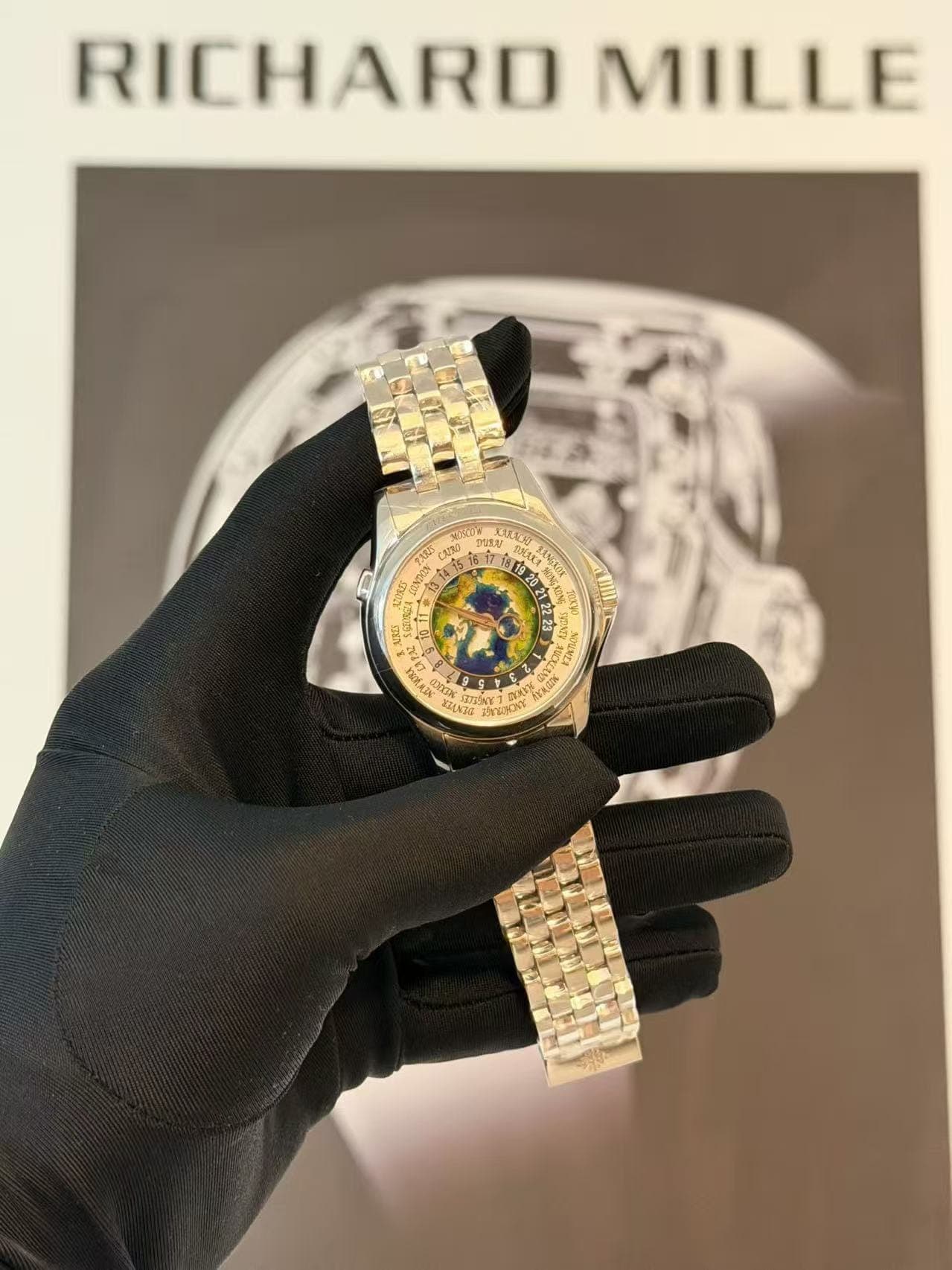 Patek Philippe World Time