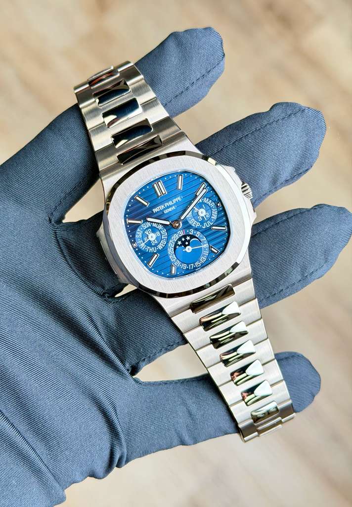 Patek Philippe Nautilus