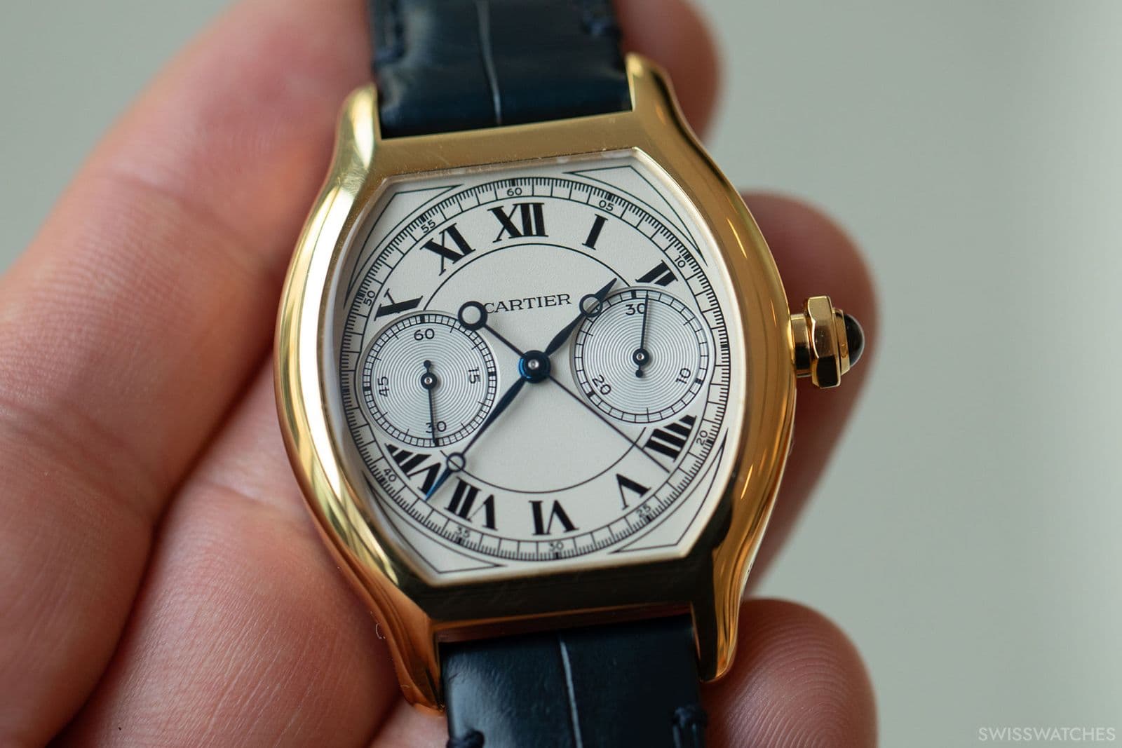 Cartier Tortue