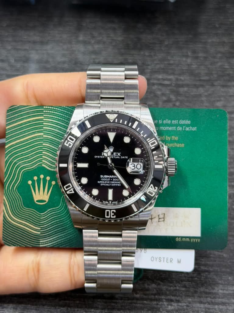 Rolex Submariner Date