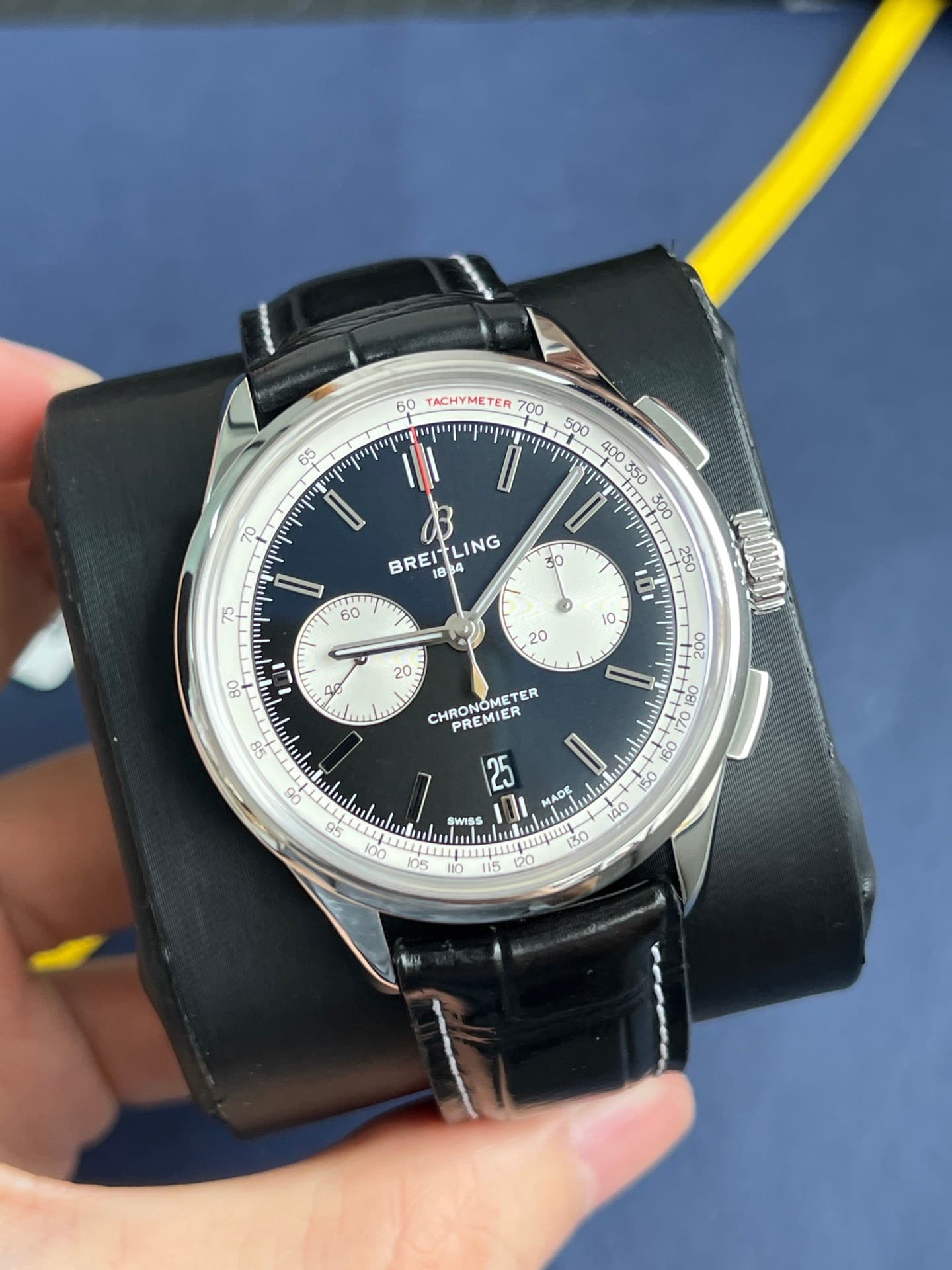 Breitling Navitimer
