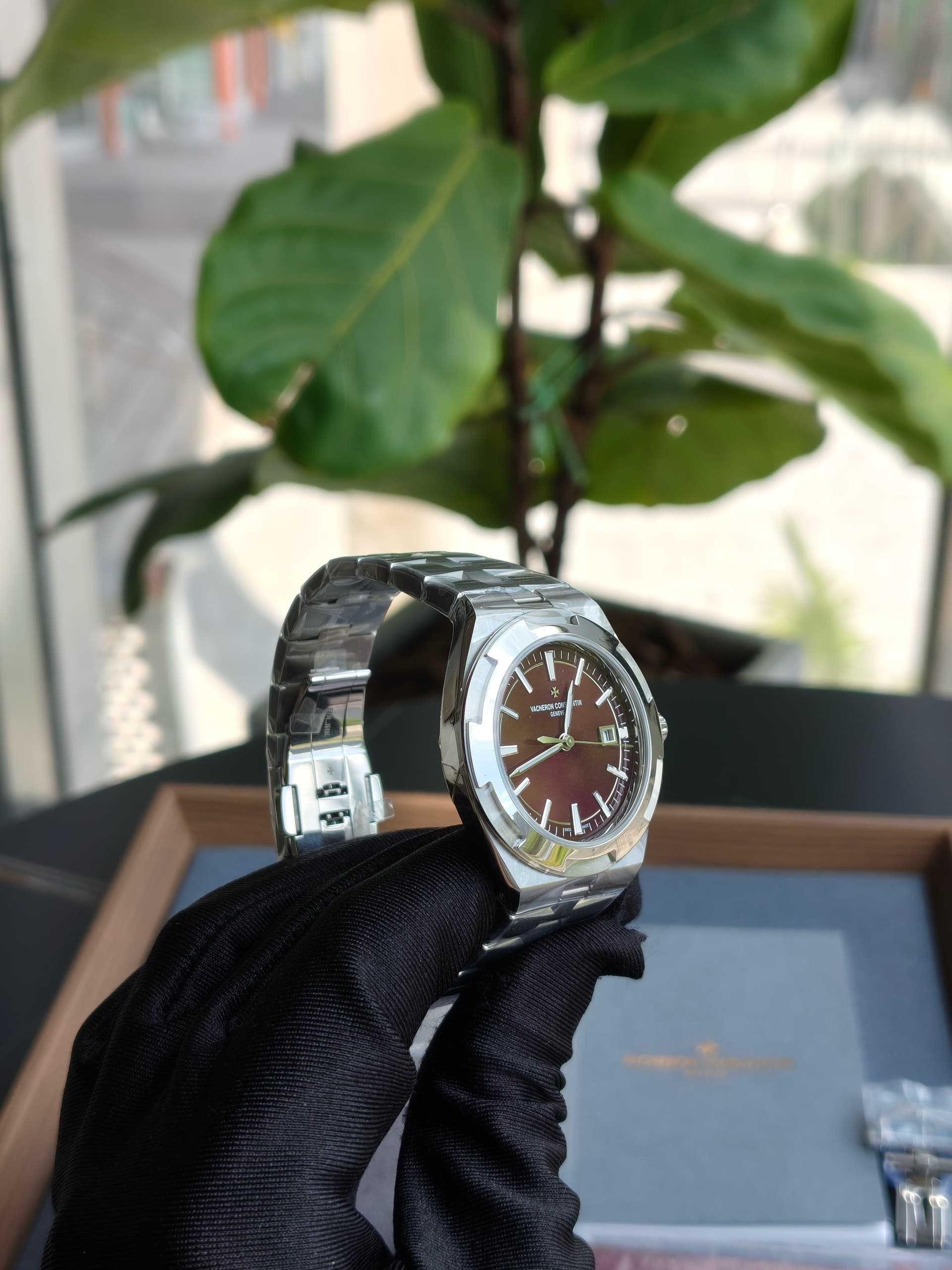 Vacheron Constantin Overseas