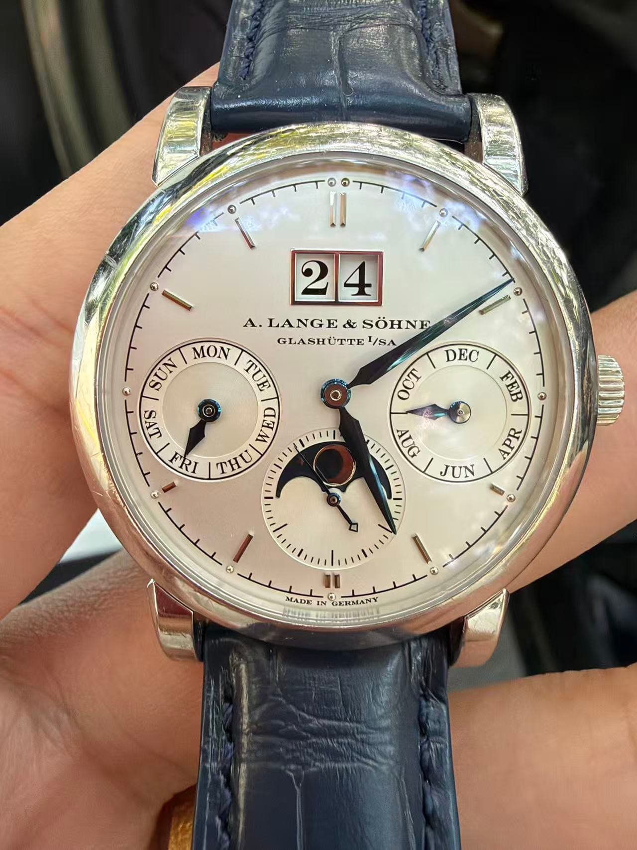 A. Lange & Söhne Lange 1