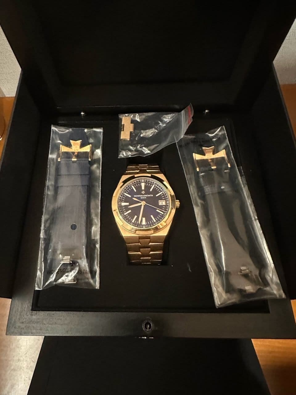 Vacheron Constantin Overseas Self-Winding