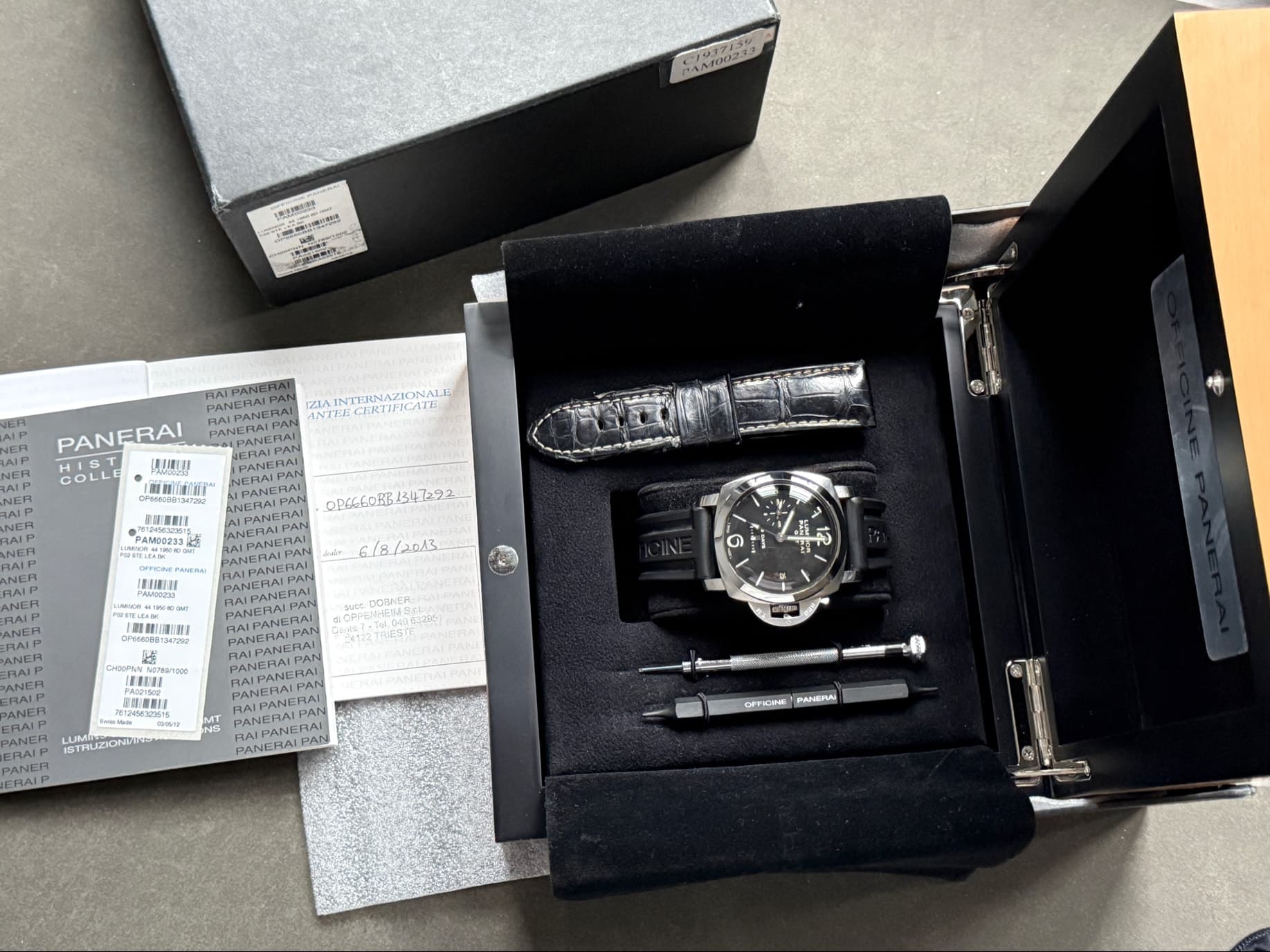 Panerai Luminor 1950 8 Days GMT Power Reserve