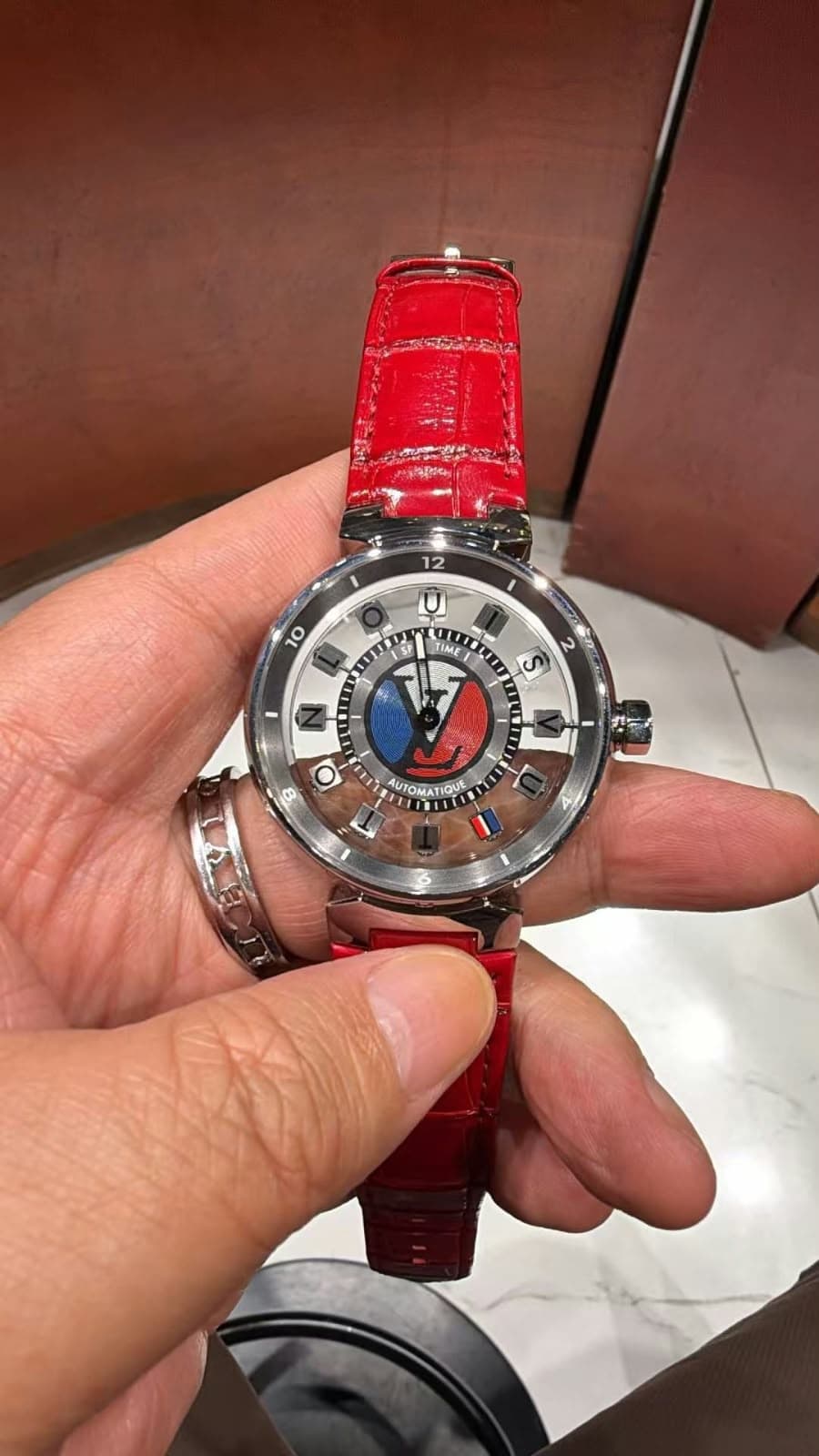 Louis Vuitton Tambour Spin Time Air
