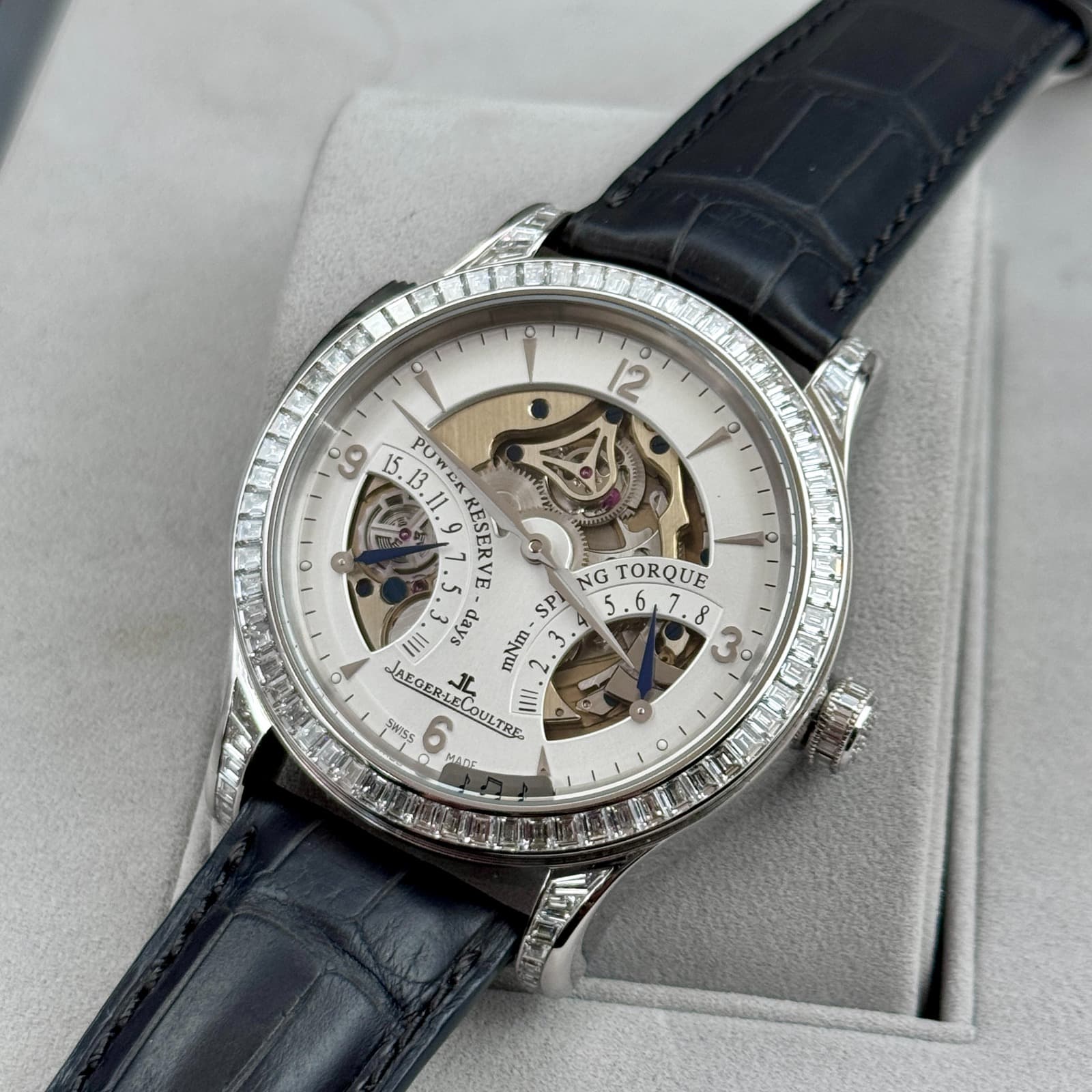 Jaeger-LeCoultre Minute Repeater Platinum Baguette