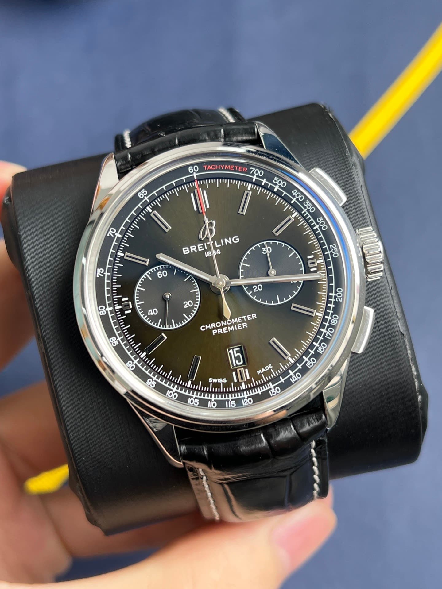 Breitling Navitimer
