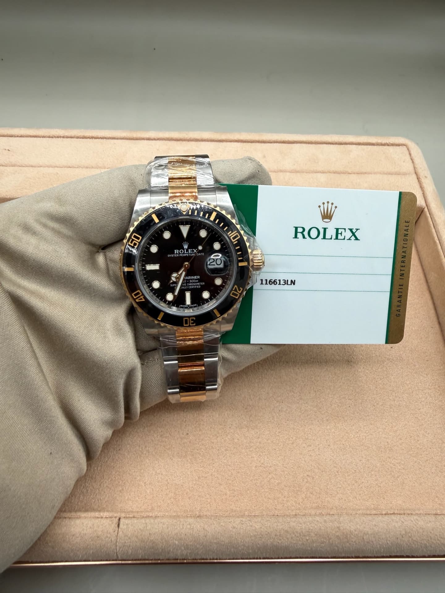 Rolex Submariner Date