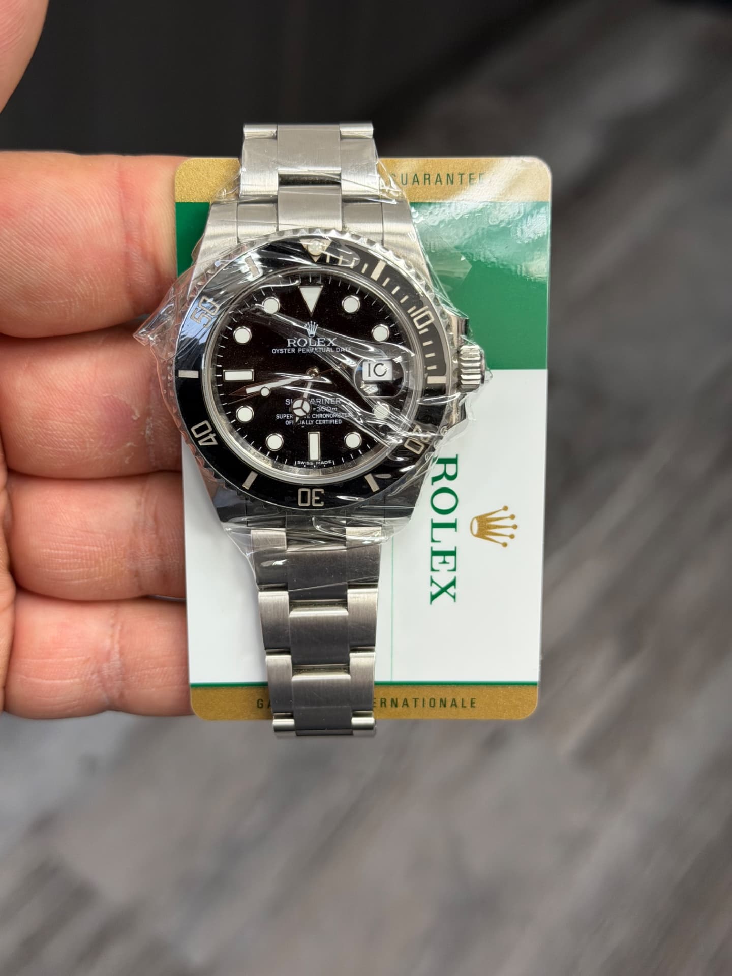 Rolex Submariner Date