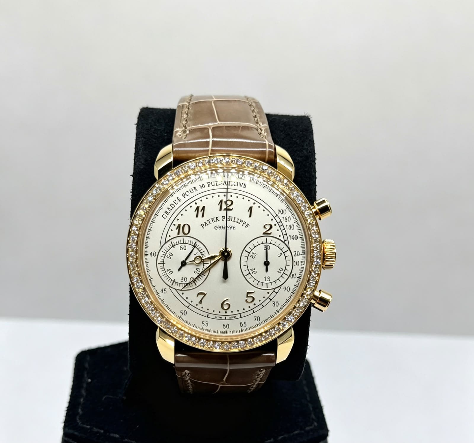 Patek Philippe Calatrava Weekly Calendar