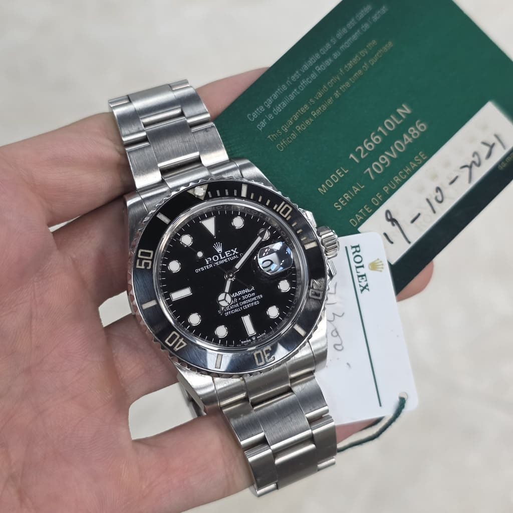 Rolex Submariner Date