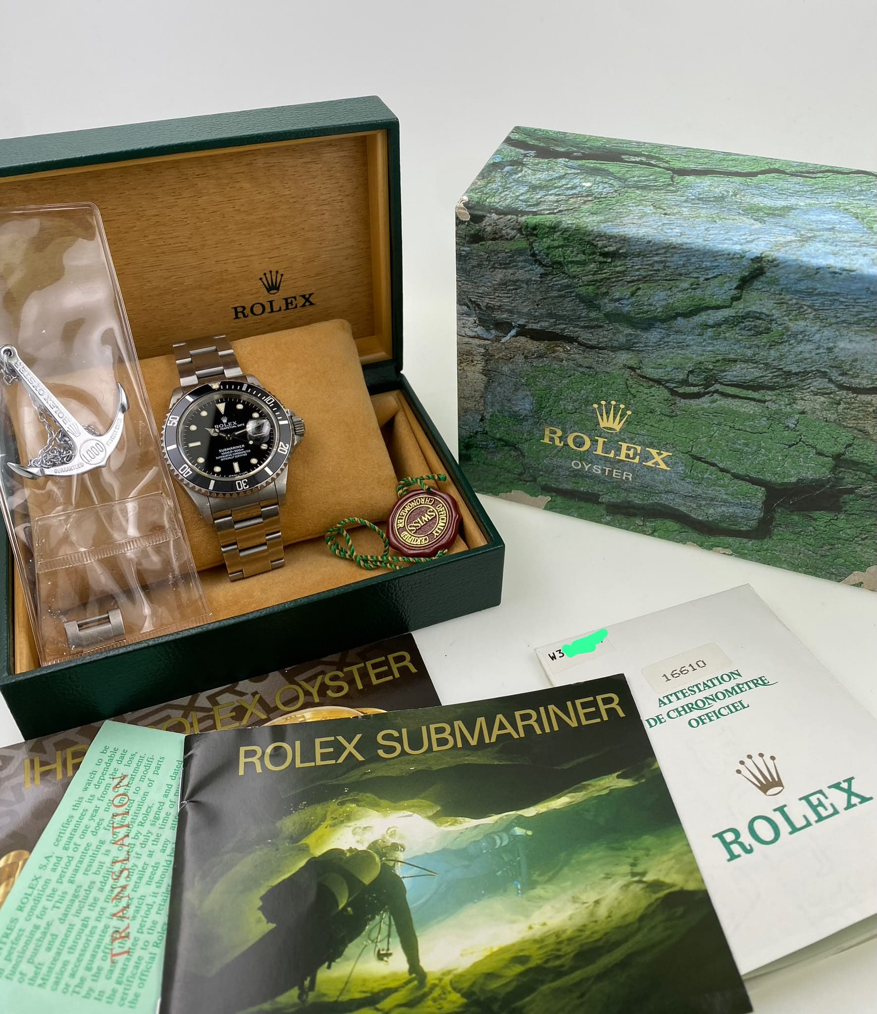 Rolex Submariner Date