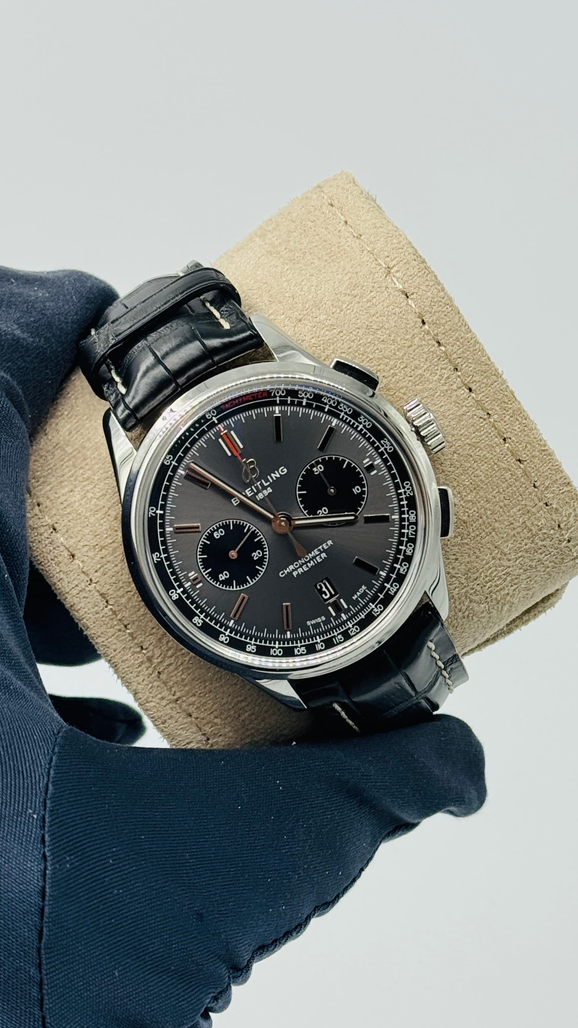 Breitling Chronomat B01 42