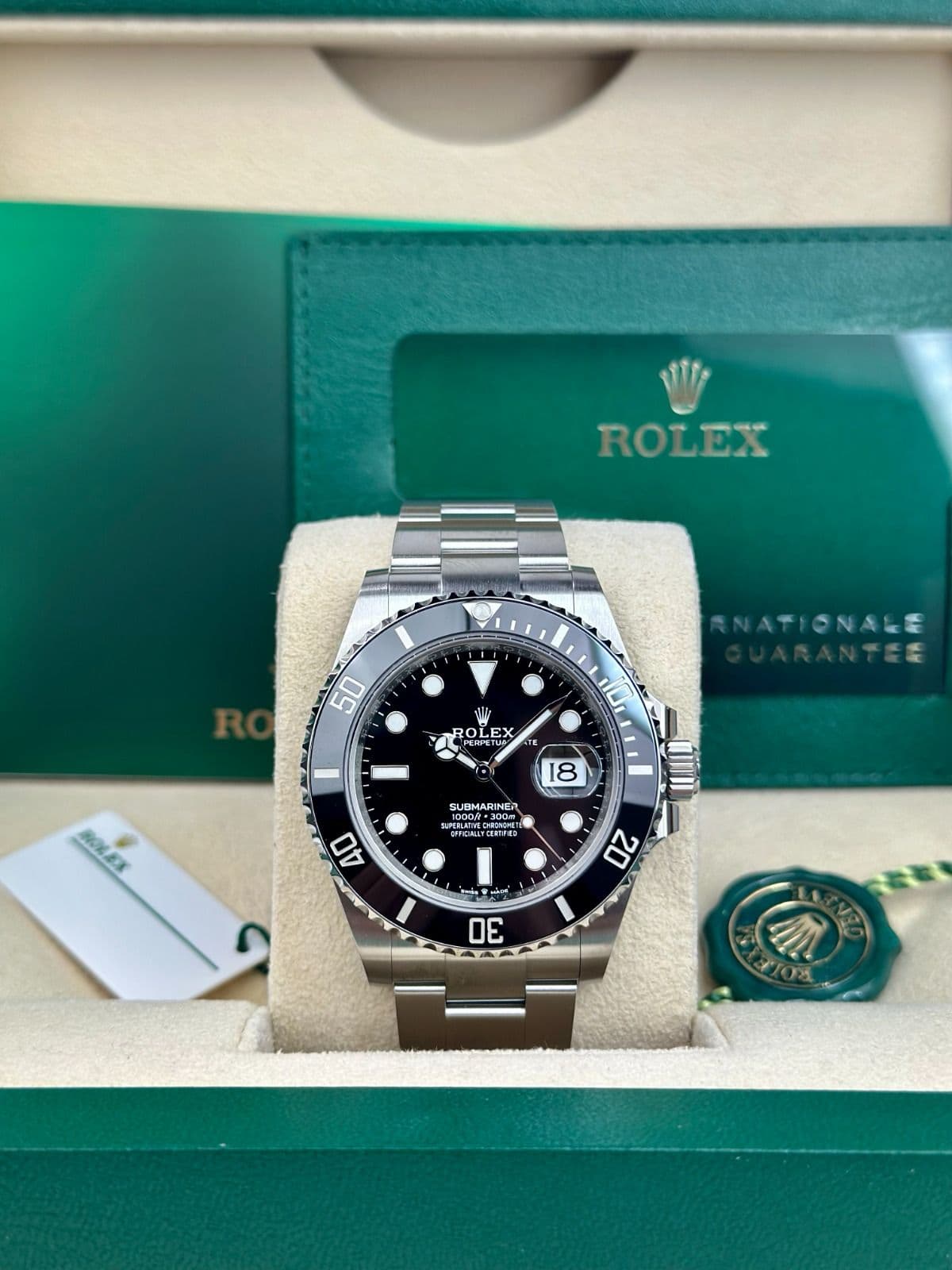 Rolex Submariner Date