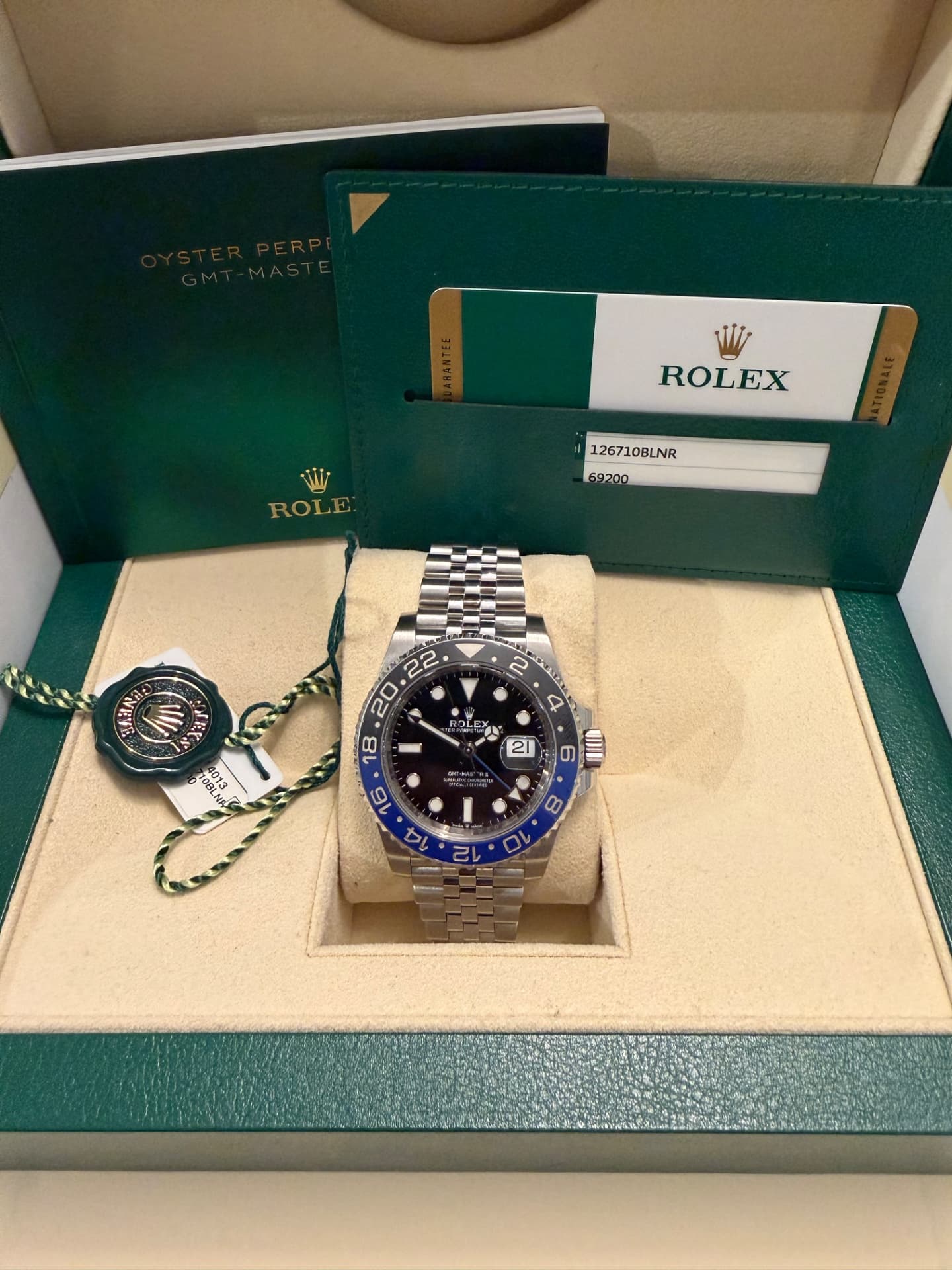 Rolex GMT-Master II "Batgirl"