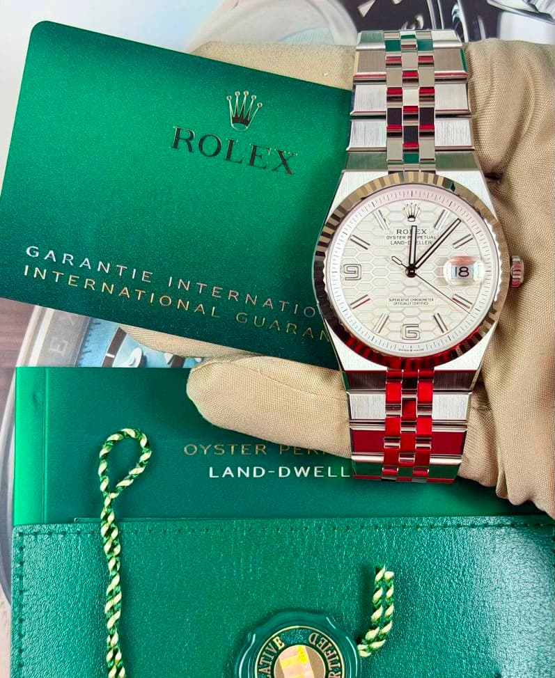 Rolex Land-Dweller