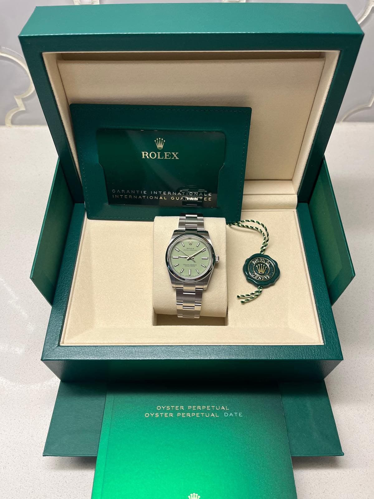 Rolex Oyster Perpetual 34