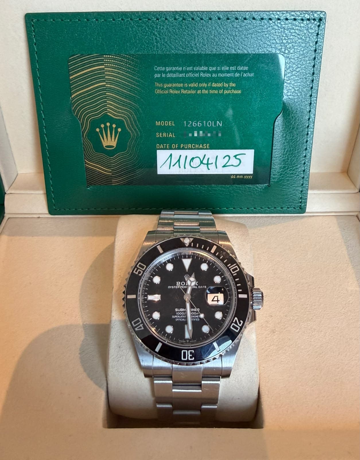 Rolex Submariner Date