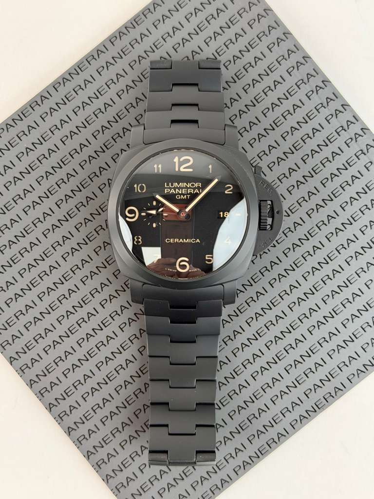 Panerai Luminor 1950 3 Days GMT Ceramica