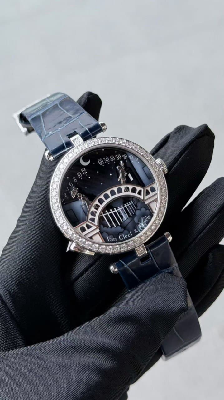 Van Cleef & Arpels Romance
