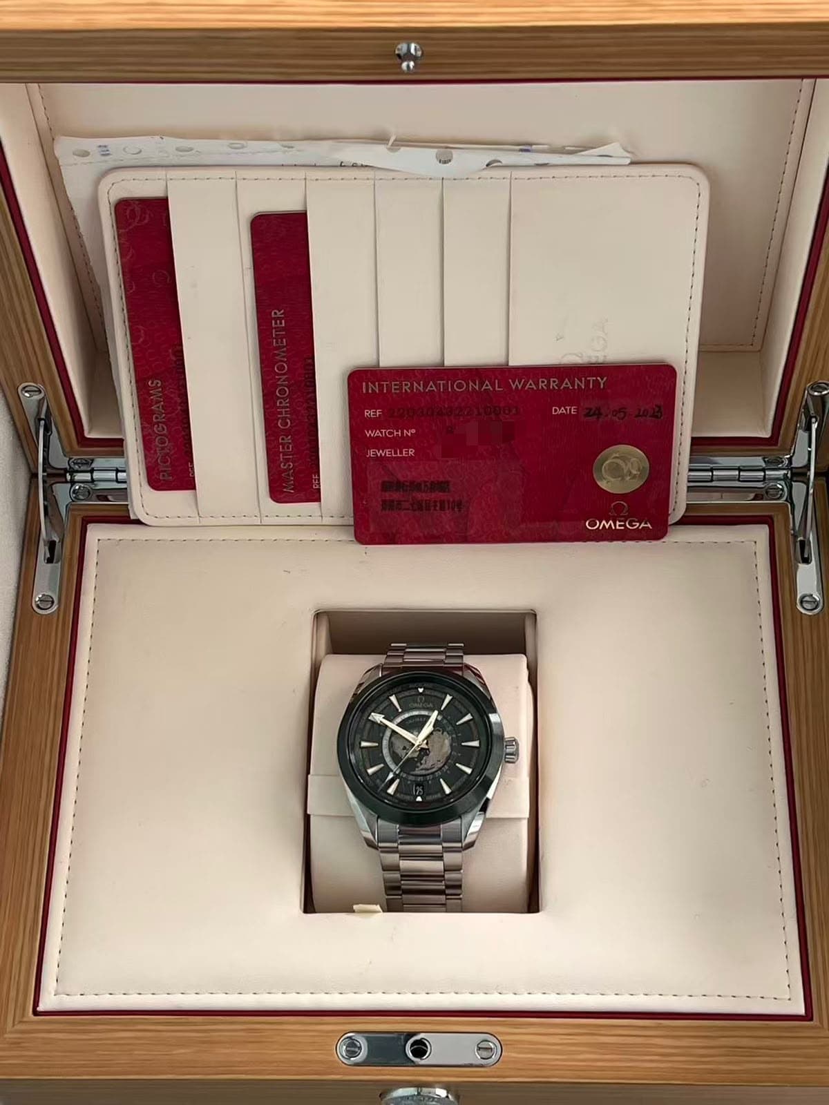 Omega Seamaster Aqua Terra