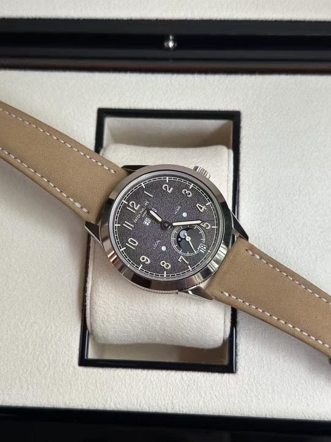 Patek Philippe 5326G