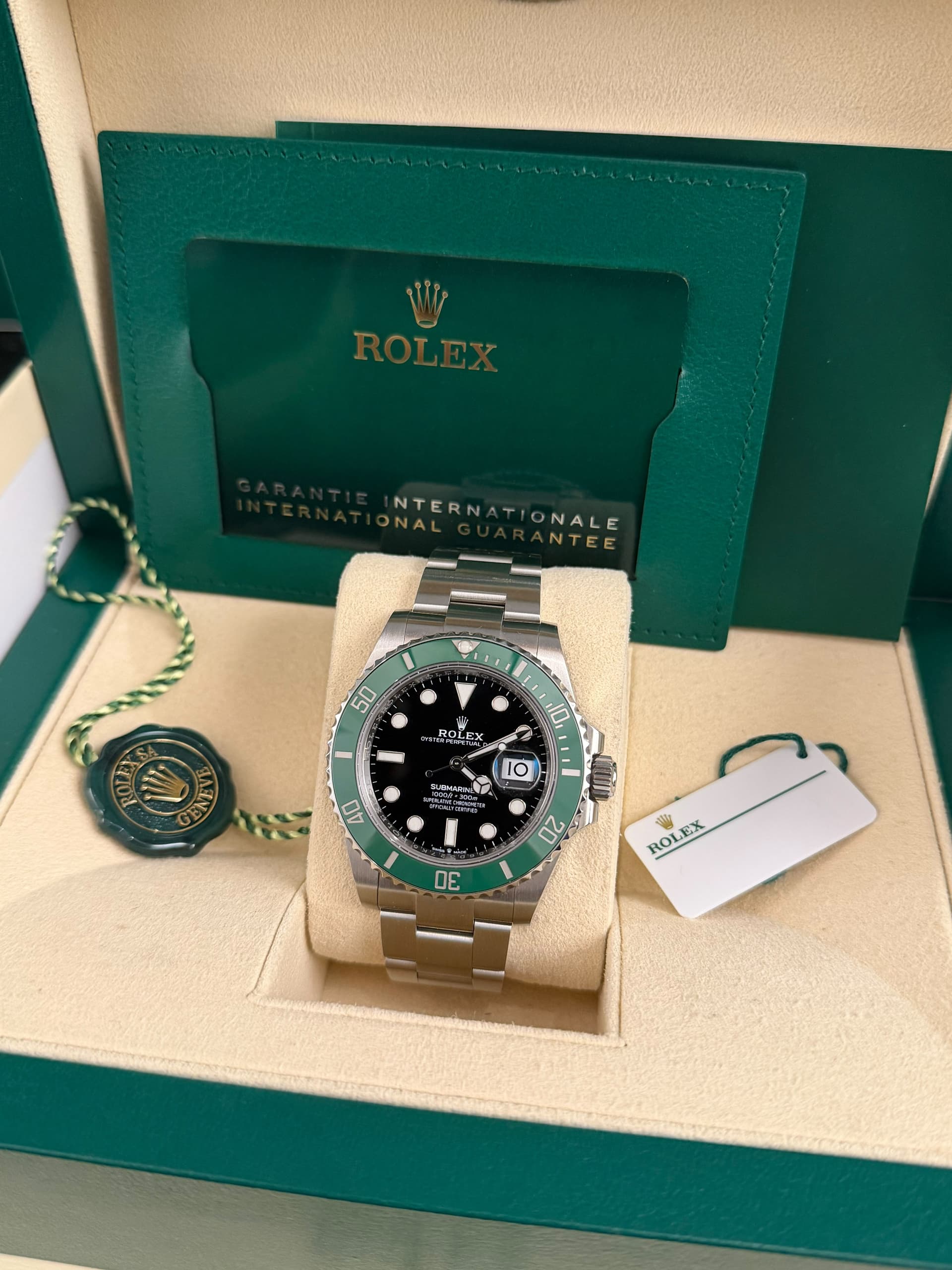 Rolex Submariner Date