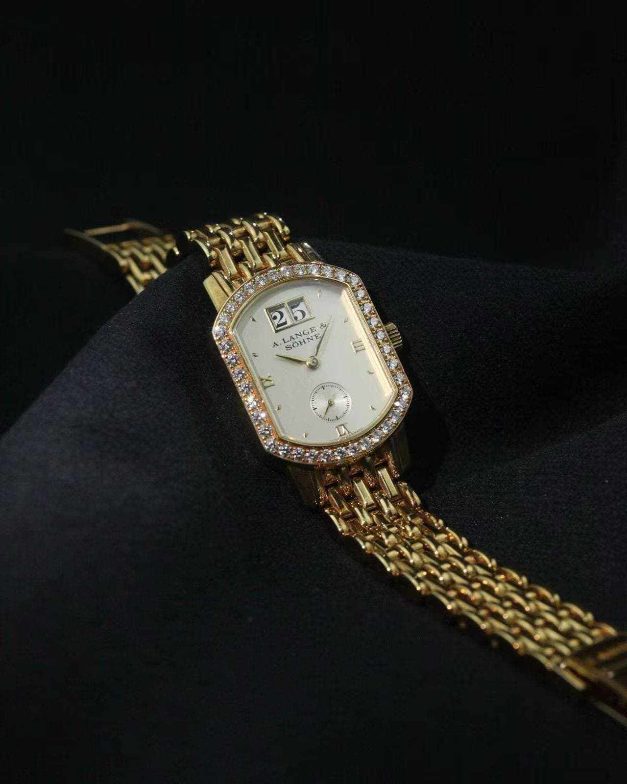 A. Lange & Söhne Arkade