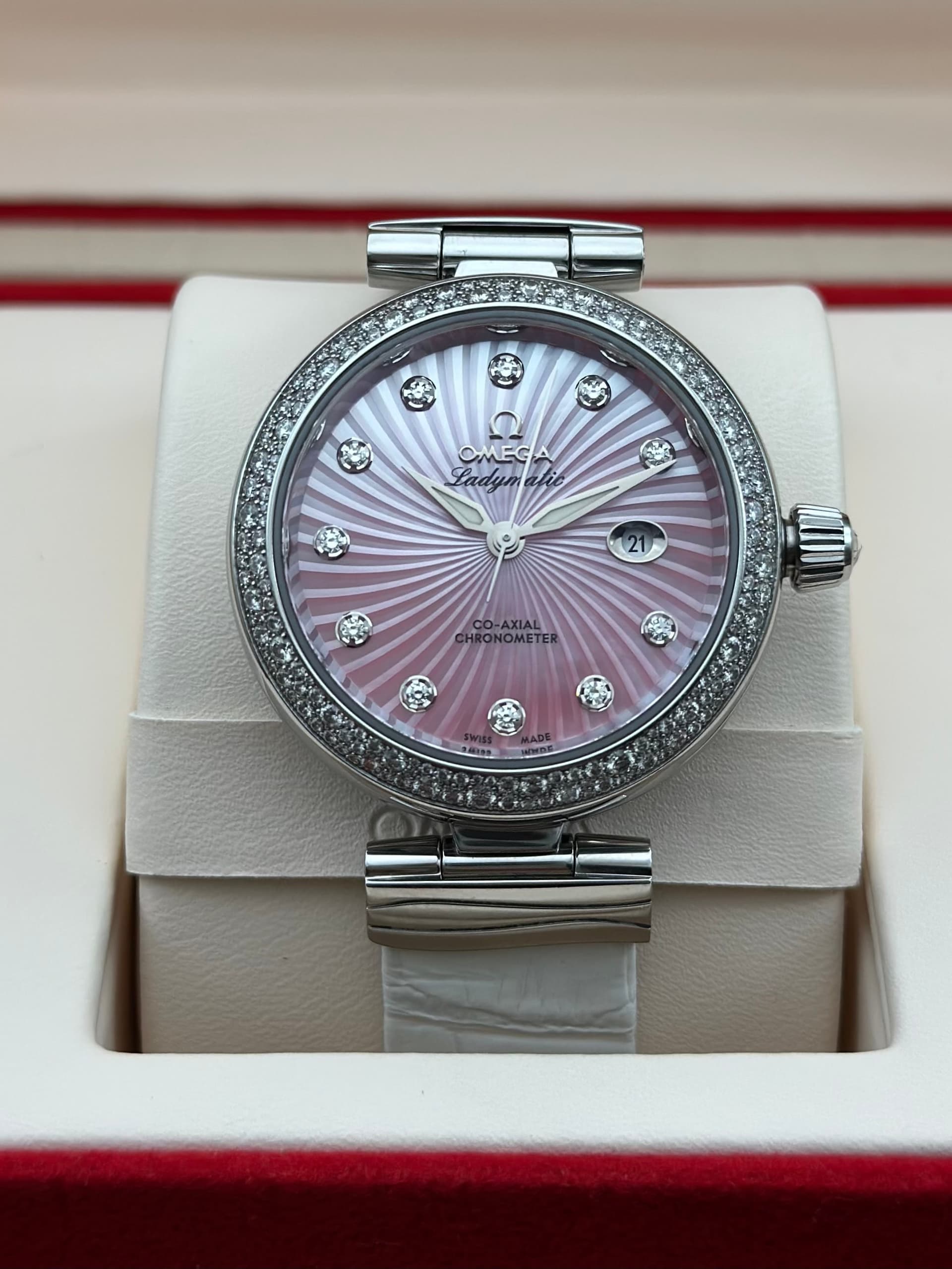 Omega De Ville