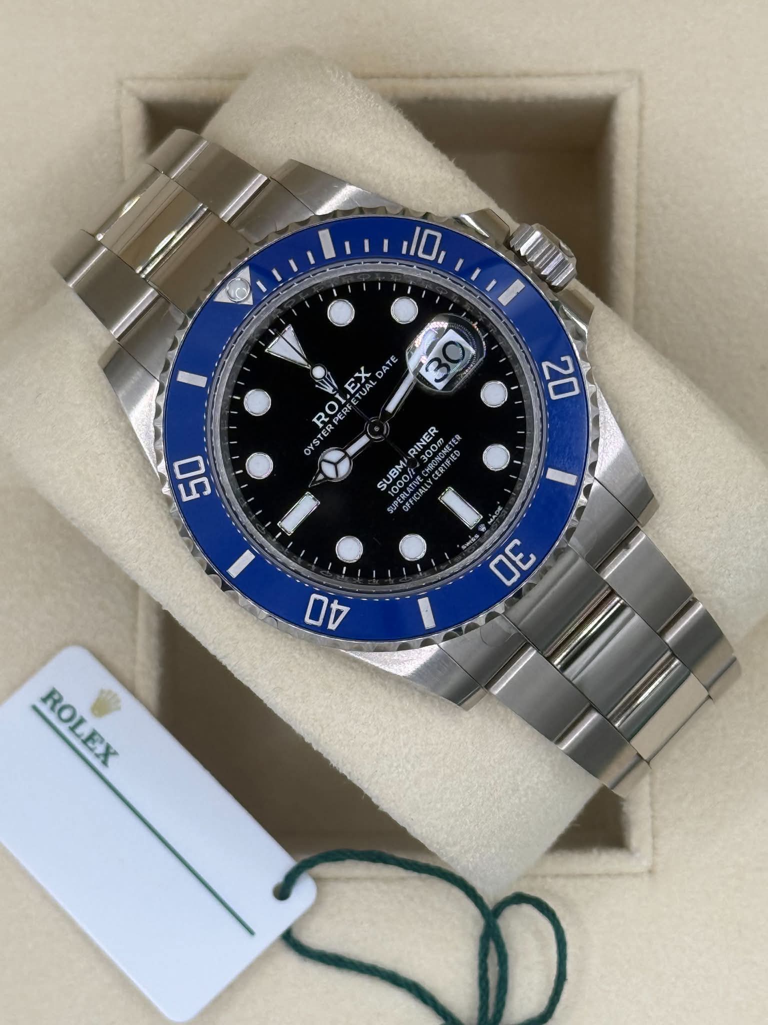 Rolex Submariner Date (White Gold) "Cookie Monster"