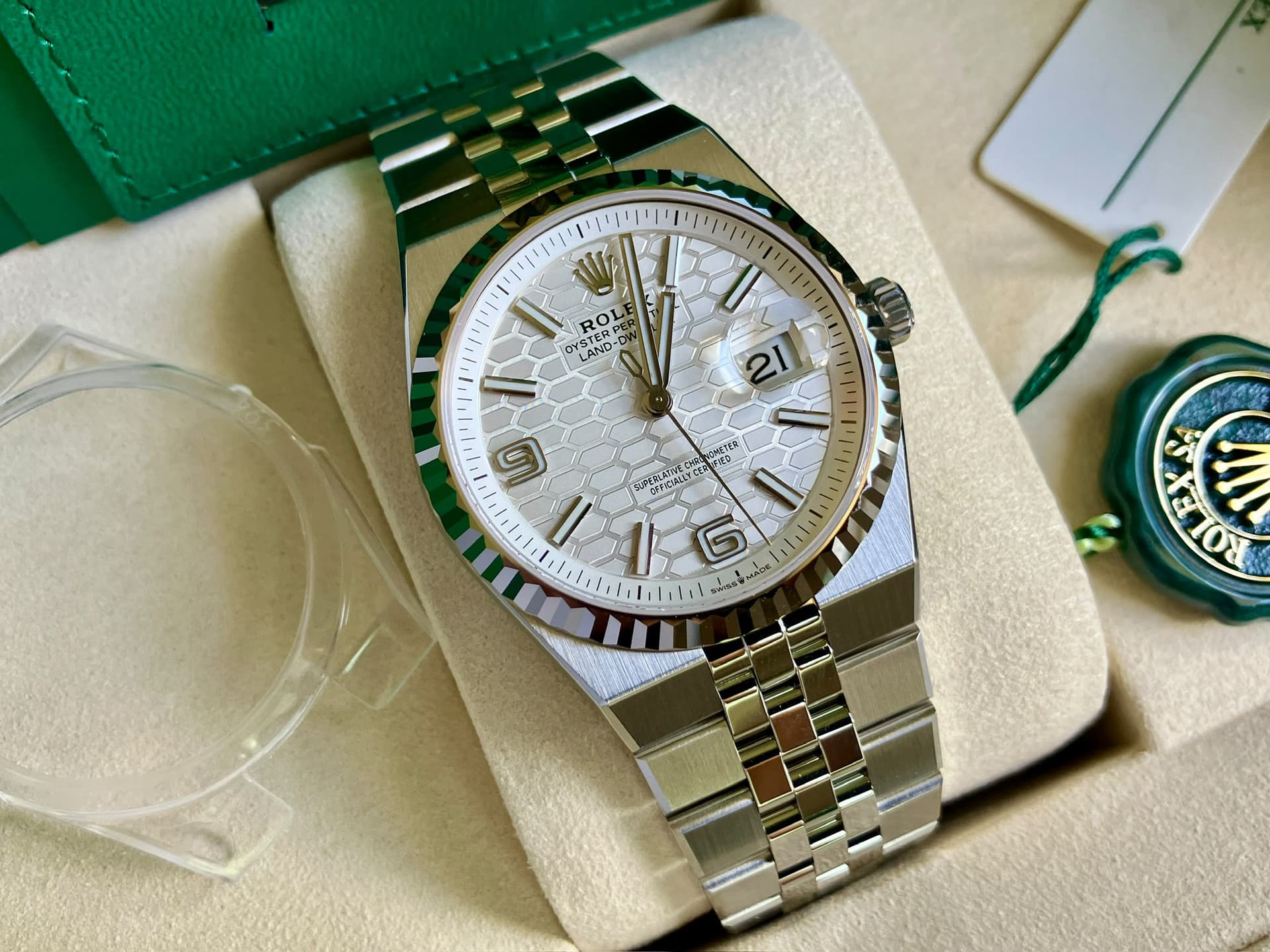 Rolex Land-Dweller