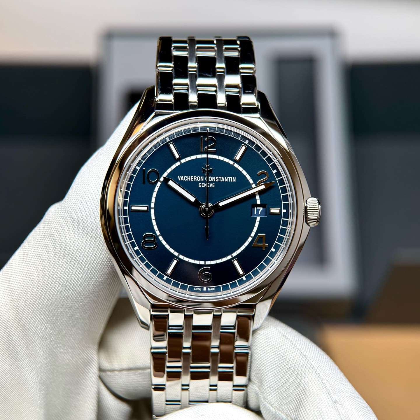 Vacheron Constantin Overseas