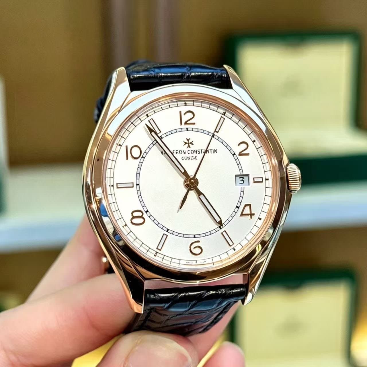 Vacheron Constantin Overseas