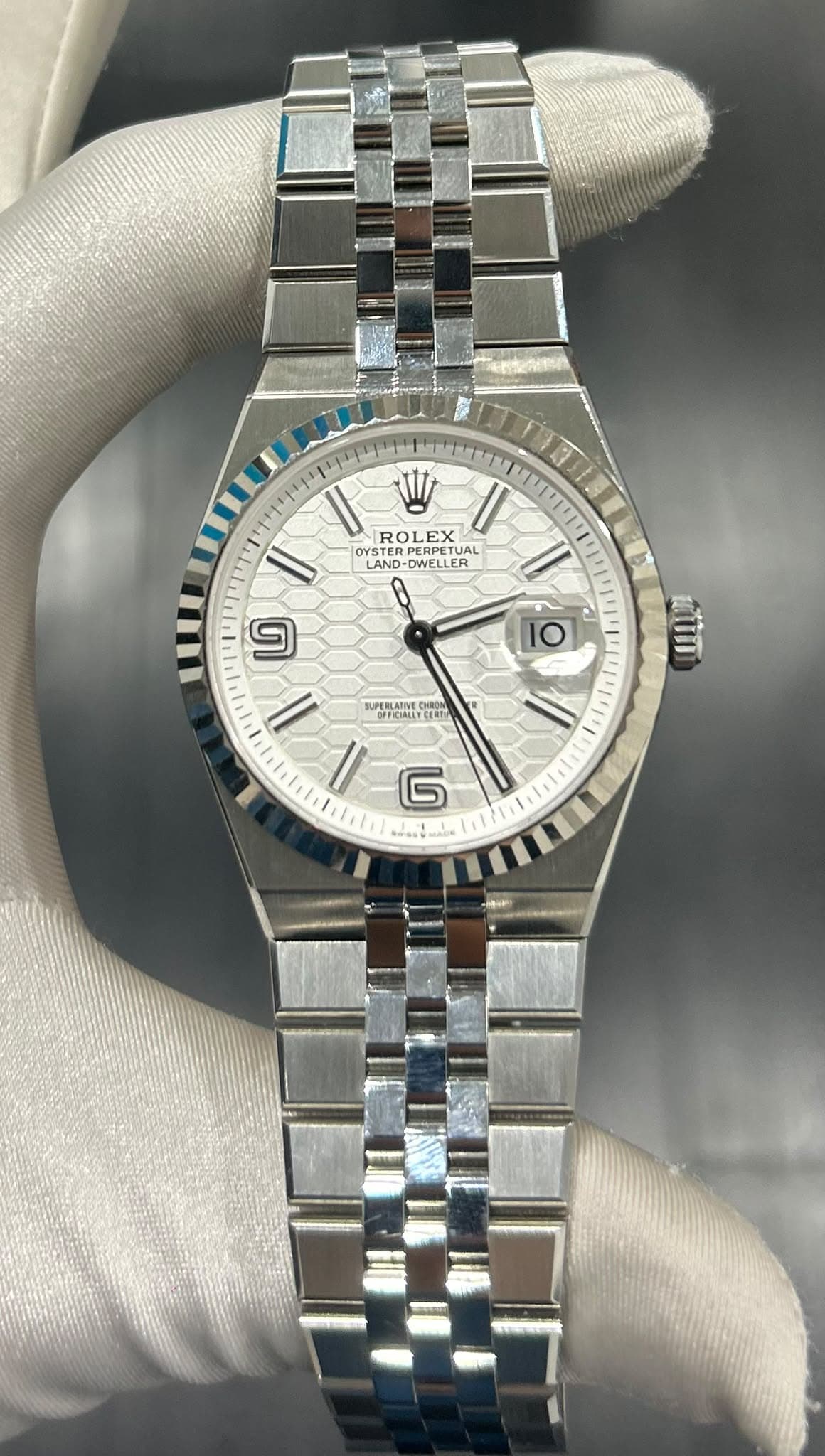 Rolex Land-Dweller